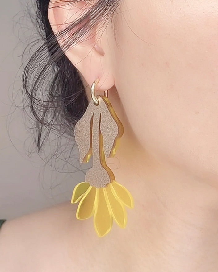 Gerbera Hoop Earrings