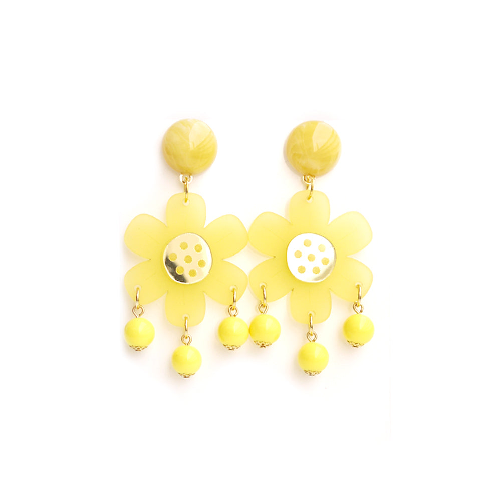 Yellow Flower Half Circle Earrings - Daffodil Earrings – Busy Beez and  Chickadeez
