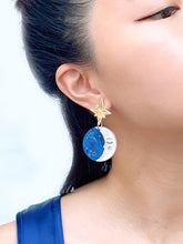 Load image into Gallery viewer, Moon Night Earrings