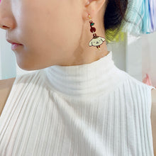 Load image into Gallery viewer, Pompompurin Earrings